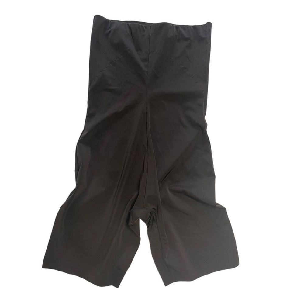 Donna Karan, high waisted Shaper Shorts, Small/Petite